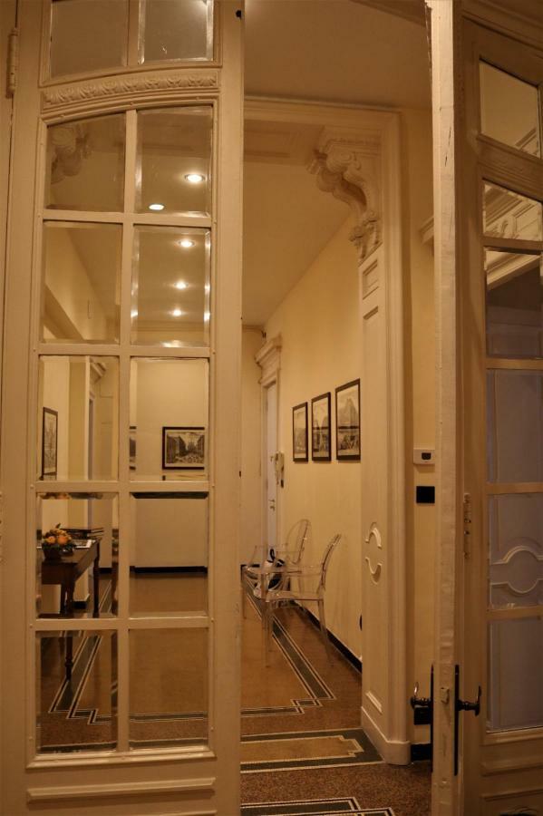 Centro Bed & Breakfast Genoa